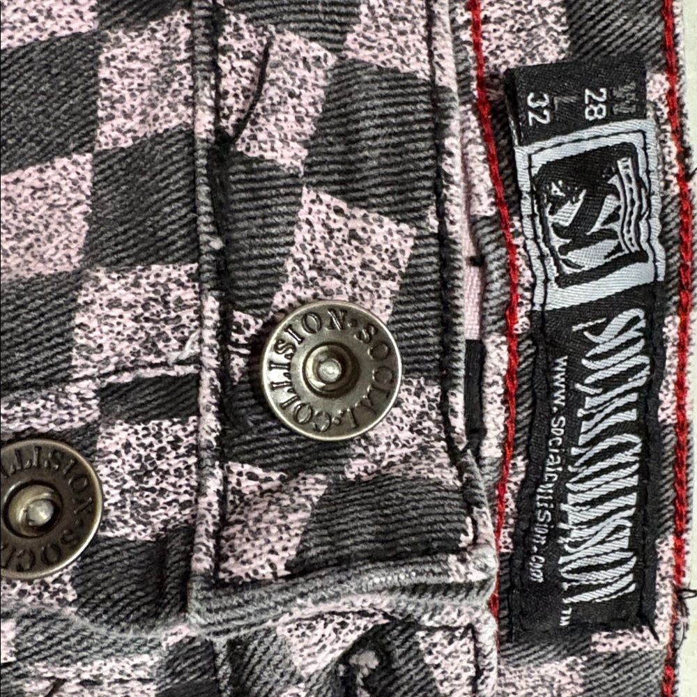 Social Collision Pink and Gray Checkered Skinny Jeans - Picture 4 of 4